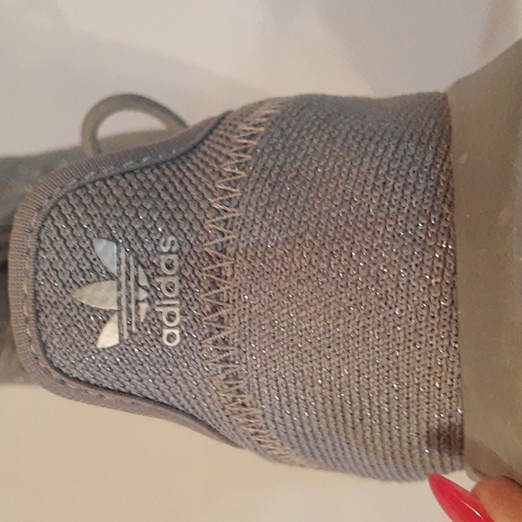 Adidas Glitter silver running shoes - Picture 2 of 5